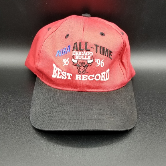 Chicago Bulls 1995-96 Best Record Ever 72-10 Hat Cap Snapback Vintage Red Black